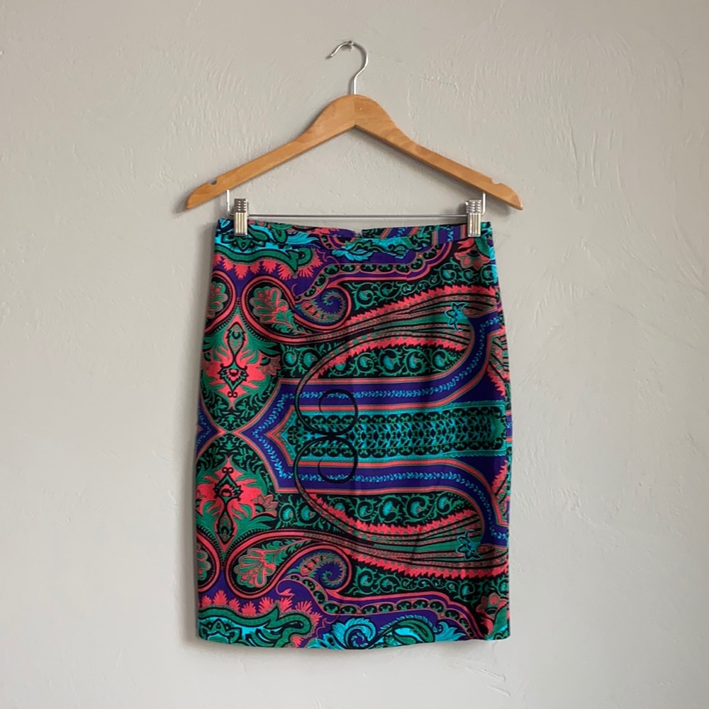 Anthropology fitted skirt size 4